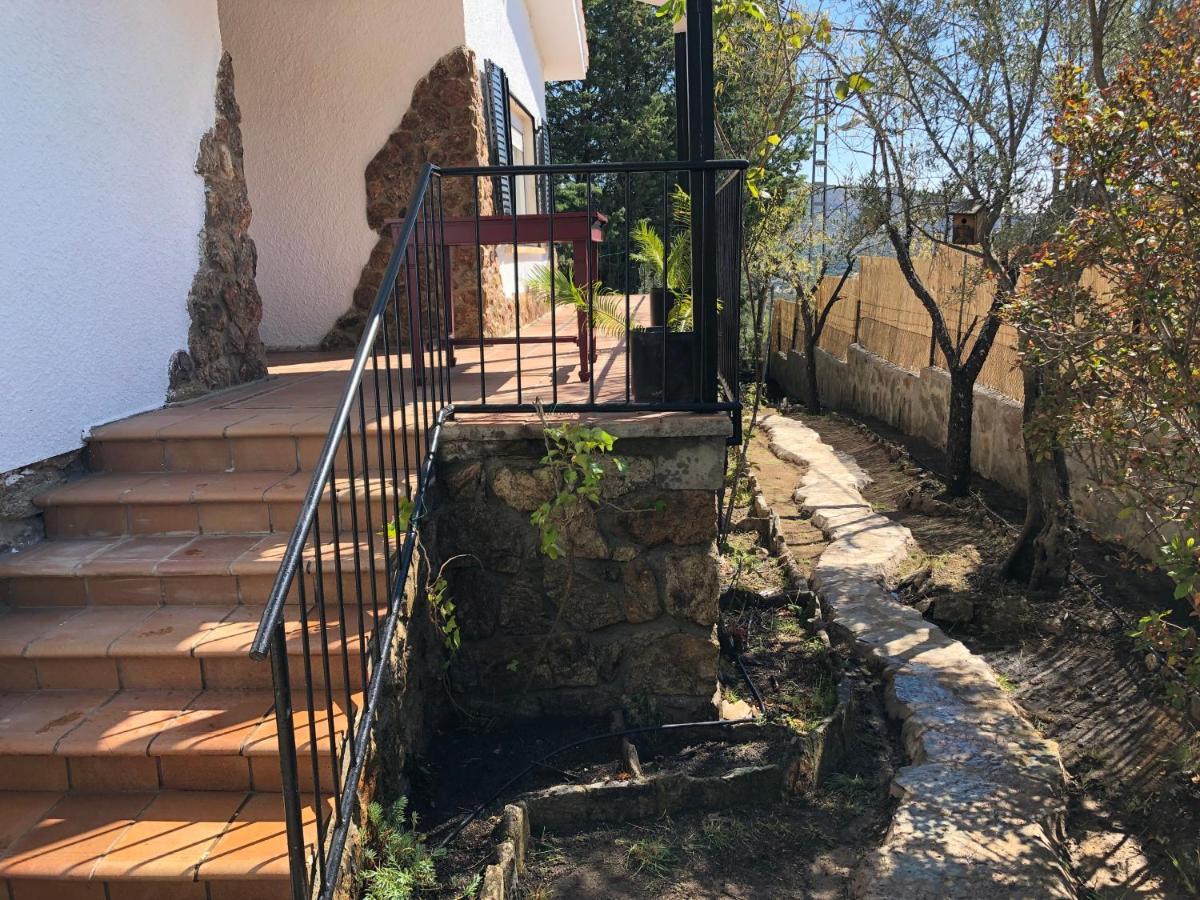 Casa Rural Los Olivos De Robledo De Chavela La Estacion Buitenkant foto